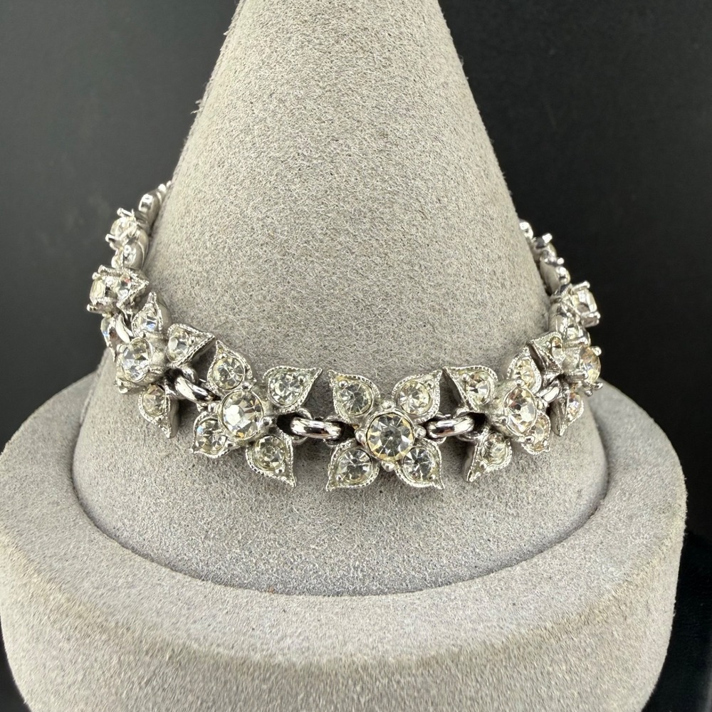 Vintage Estate Rhinestone Bracelet Silver Tone Floral Tennis 7in